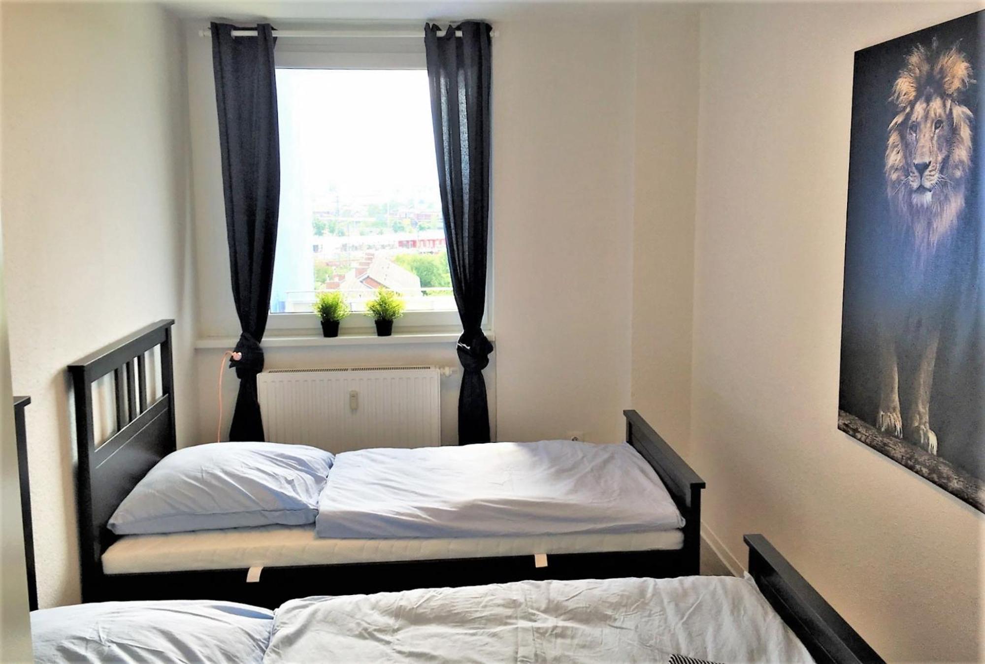 Work And Balcony * Düsseldorf