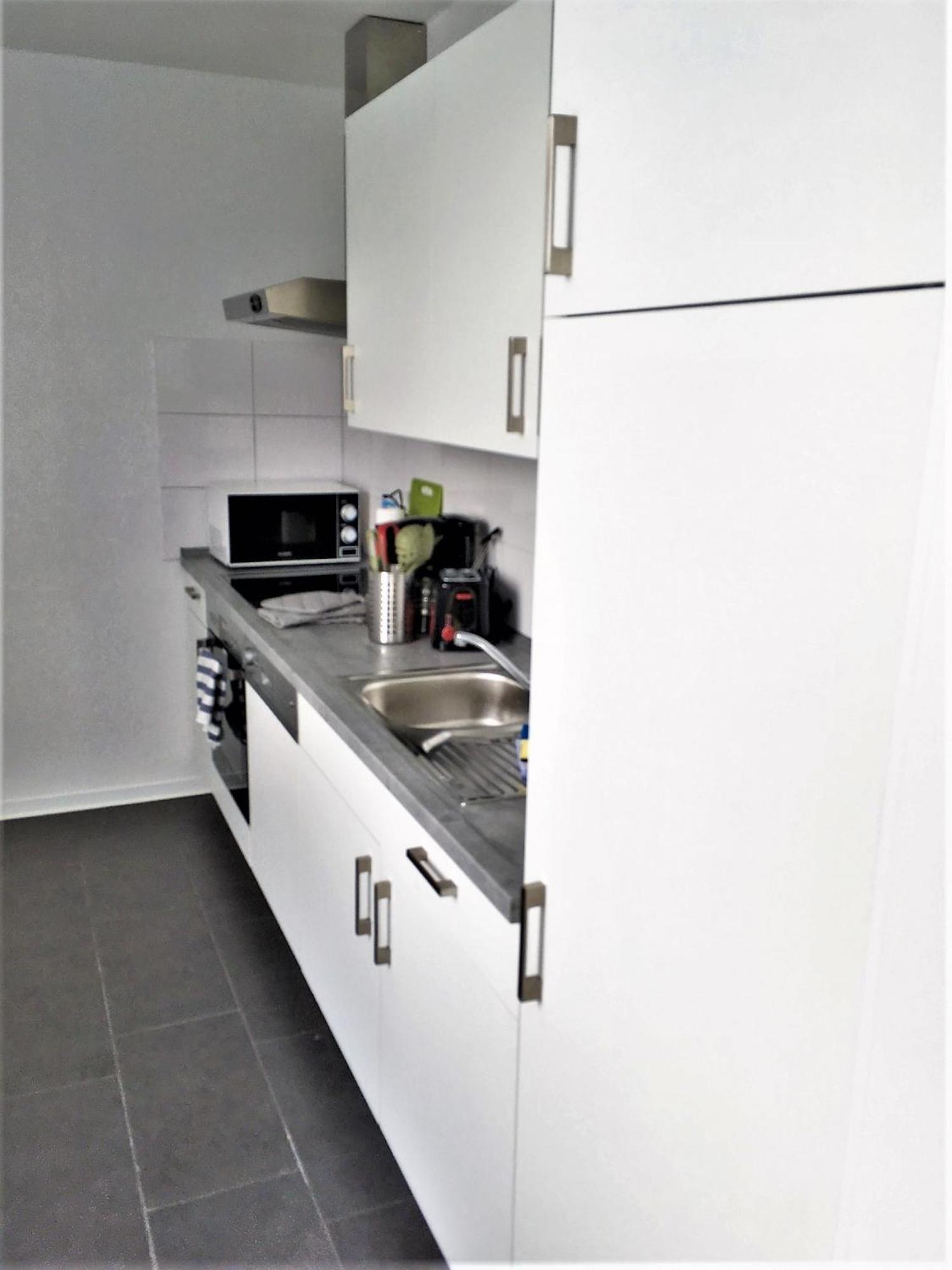 Work And Balcony Apartment *