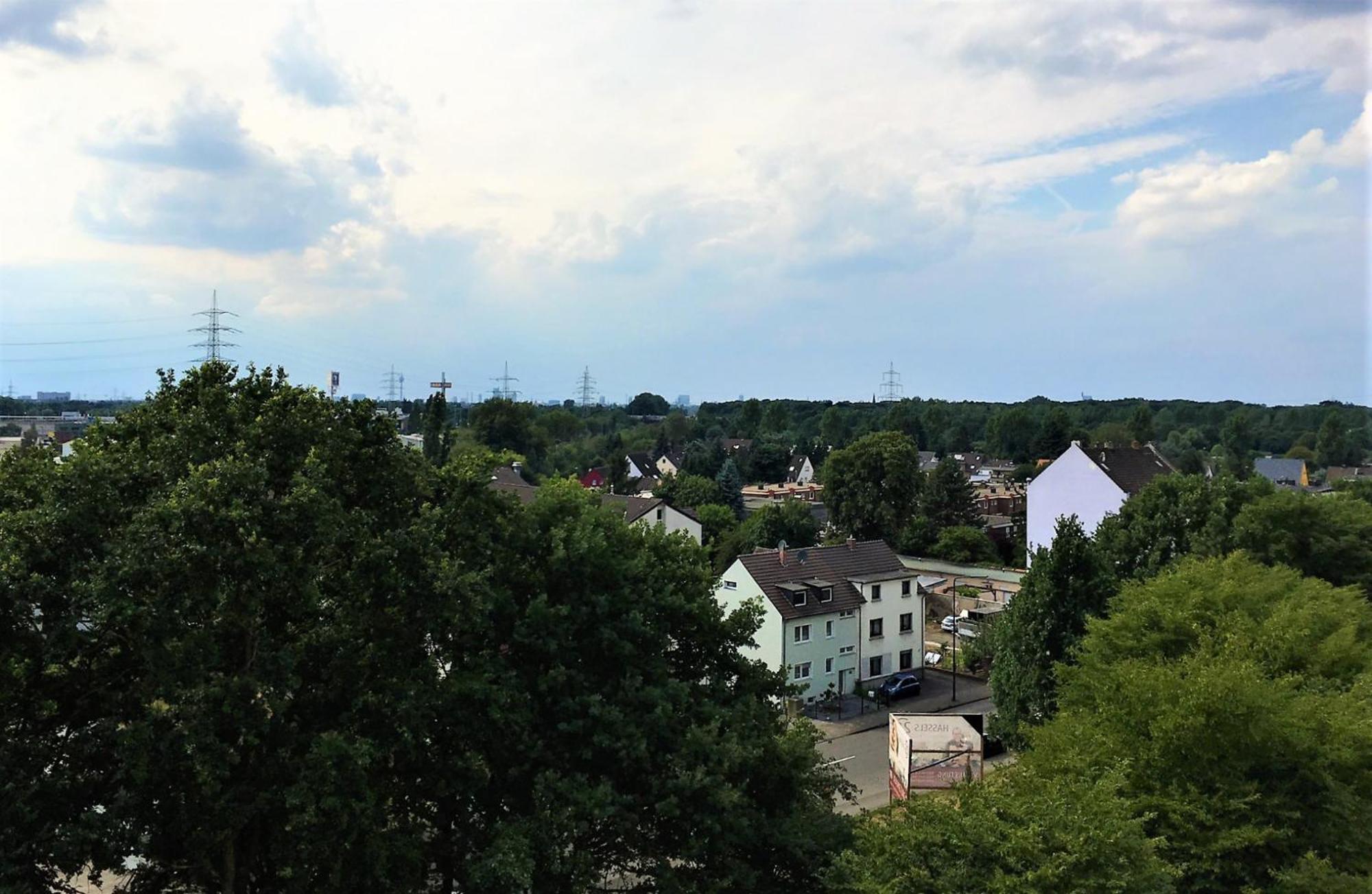 Apartment Work And Balcony Düsseldorf